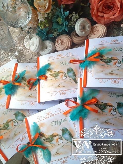 ESKÜVŐI MEGHÍVÓ TÜRKIZ MADARAKKAL TOLLPIHÉVEL 